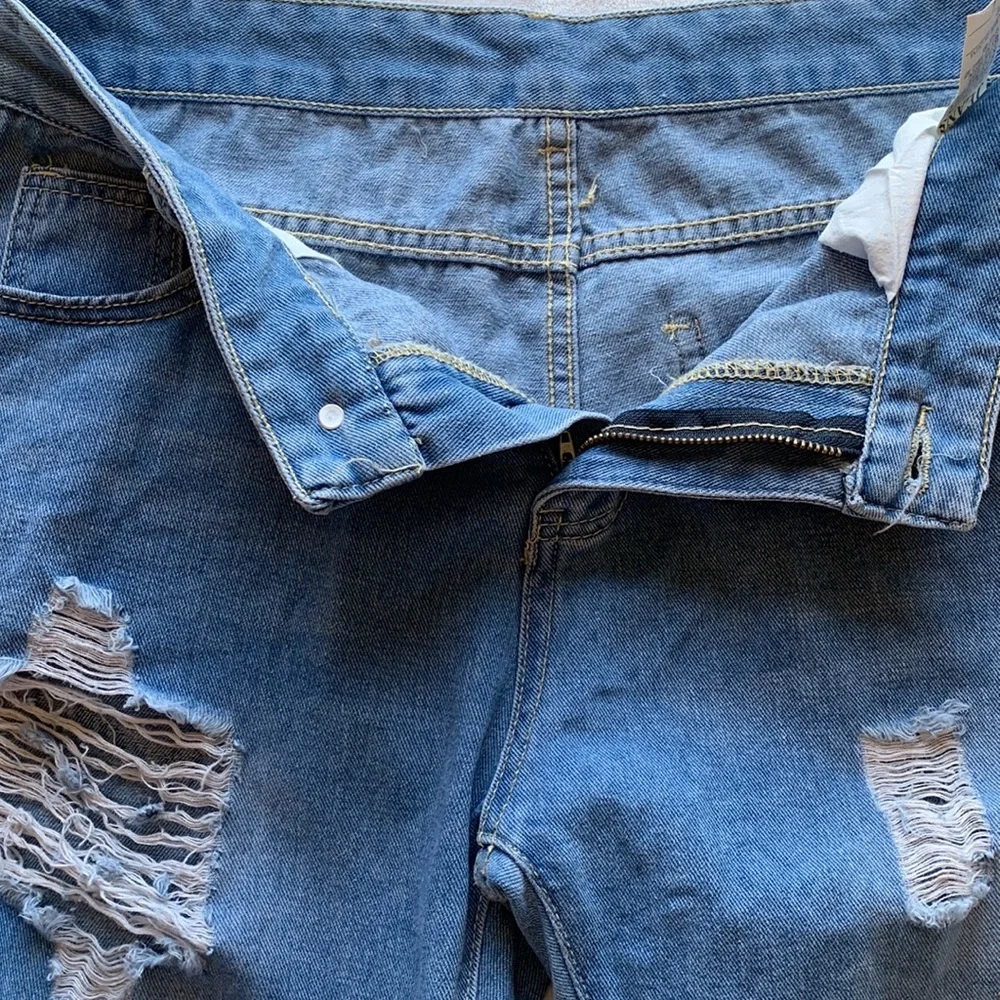 Jeans - Picture 5 of 6